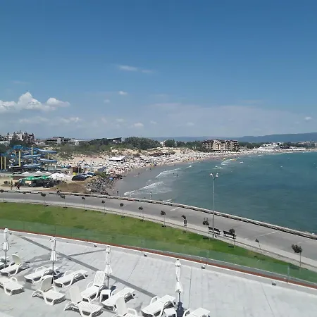 Paradiso 'в' 311 Private Apartment Nesebar